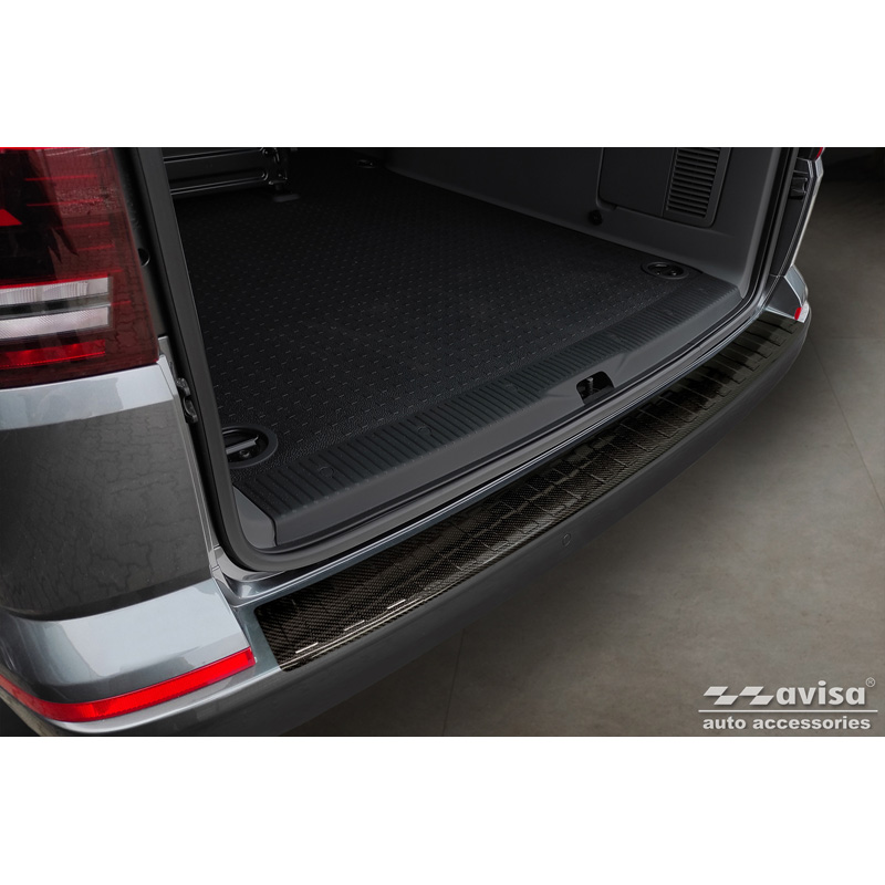 Protection de seuil arrière carboné 3D sur mesure pour Volkswagen Caravelle T6 2015-2019 & Caravelle T6.1 2019- (avec hayon arrière) 'Ribs'