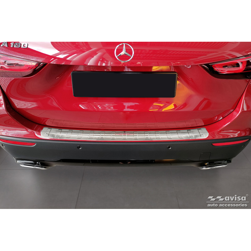 Protection de seuil arrière inox sur mesure pour Mercedes Classe-GLA II H247 2020- 'Ribs'