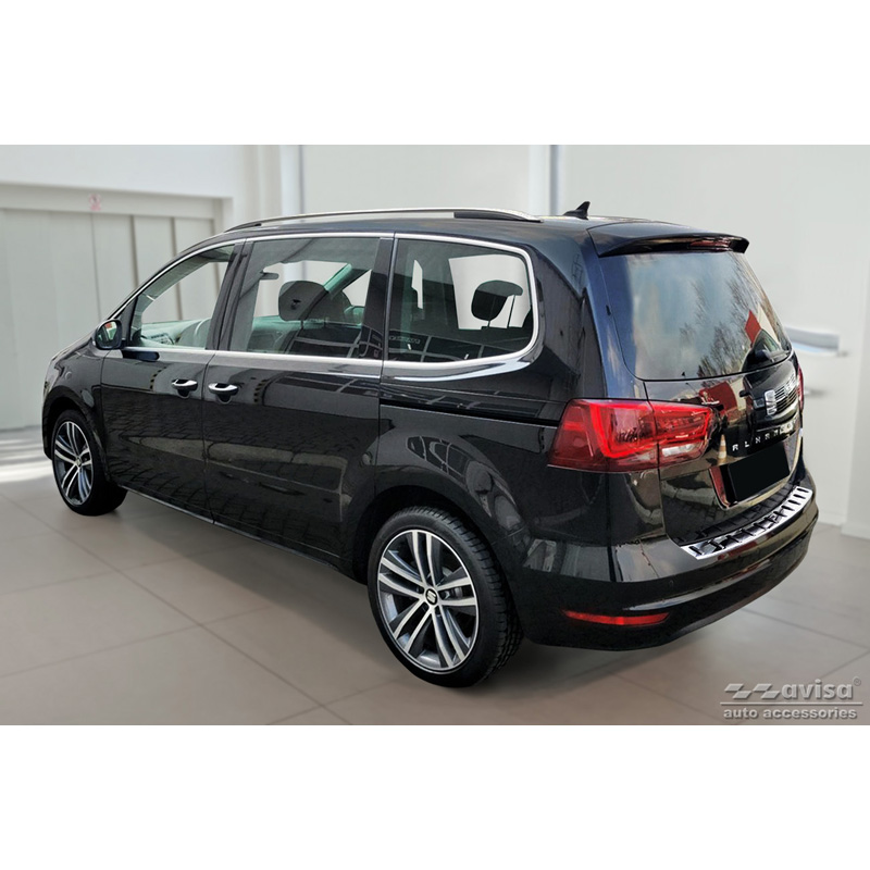 Protection de seuil arrière inox sur mesure pour Volkswagen Sharan II & Seat Alhambra II 2010- 'STRONG EDITION'