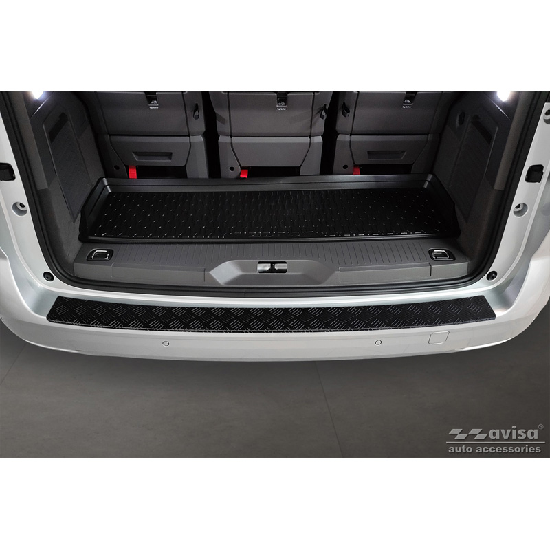 Protection de seuil arrière en aluminium noir mat sur mesure pour Volkswagen Multivan T7 2021- 'Riffled plate'