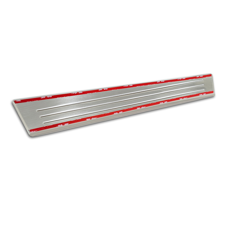 Seuils de portes inox sur mesure pour Ford Tourneo Courier II 2023- 'Lines' - 4-pièces