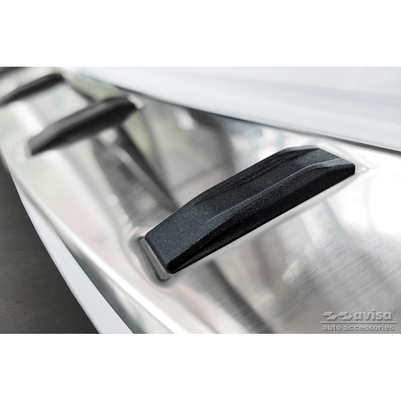 Protection de seuil arrière inox sur mesure pour Skoda Octavia III Combi 2013-2017 'STRONG EDITION'