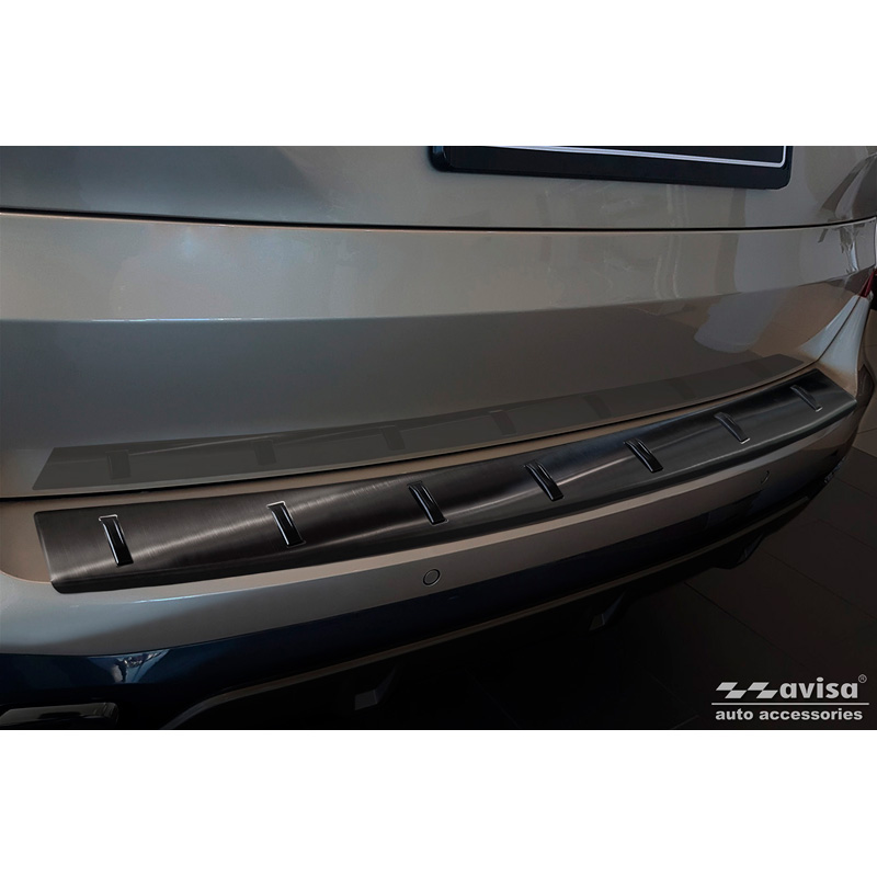 Protection de seuil arrière inox noir sur mesure pour BMW X5 (G05) M-Sport 2018- 'STRONG EDITION'