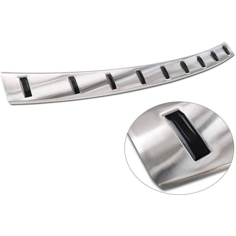 Protection de seuil arrière inox sur mesure pour Skoda Kamiq 2019- 'STRONG EDITION'
