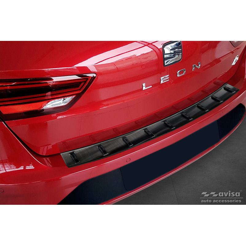 Protection de seuil arrière inox noir sur mesure pour Seat Leon ST (5F) 2013-2017 & Facelift 2017-2020 'STRONG EDITION'