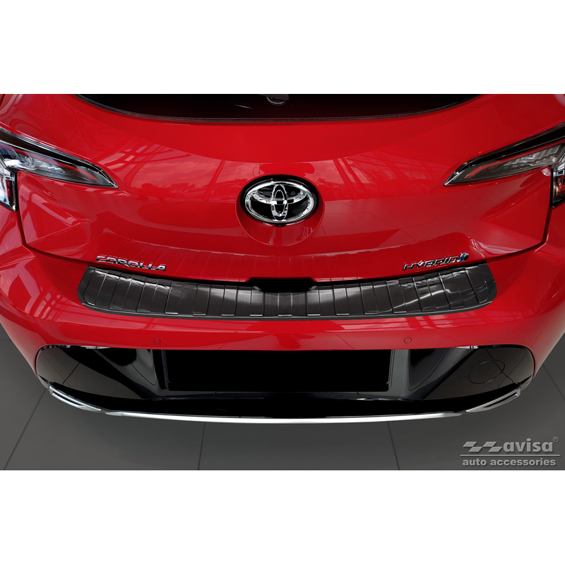 Protection de seuil arrière inox noir sur mesure pour Toyota Corolla XII HB 2019- (incl. GR-Sport) 'Ribs'