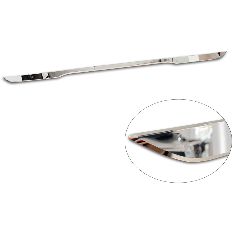 Avisa Revêtement d'habillage du hayon du coffre inox Chrome sur mesure pour Volvo XC40 (536) 2017-