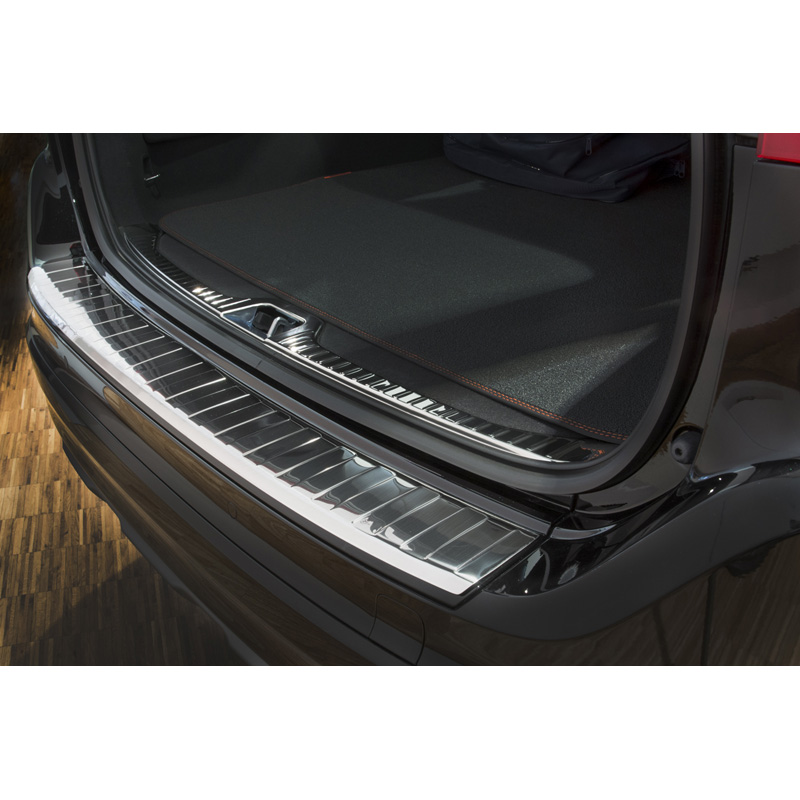 Protection de seuil arrière inox sur mesure pour Volvo XC60 2013-2016 'Ribs'