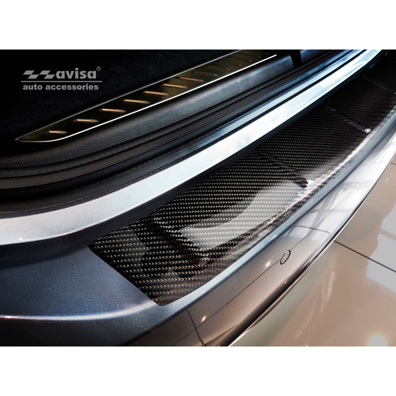Protection de seuil arrière carboné 3D sur mesure pour BMW Série 6 Gran Turismo G32 2017- 'Ribs'
