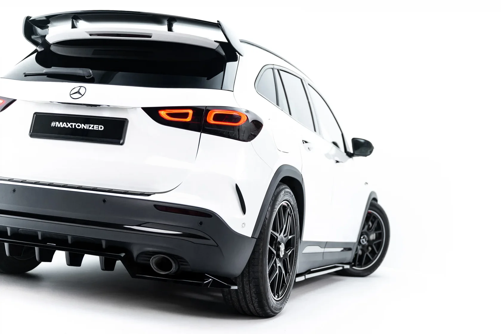 Bodykit Mercedes-AMG GLA 35 H247 Glans Zwart
