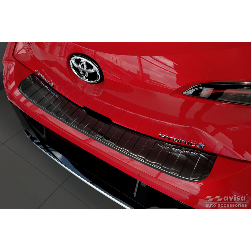Protection de seuil arrière inox noir sur mesure pour Toyota Corolla XII HB 2019- (incl. GR-Sport) 'Ribs'