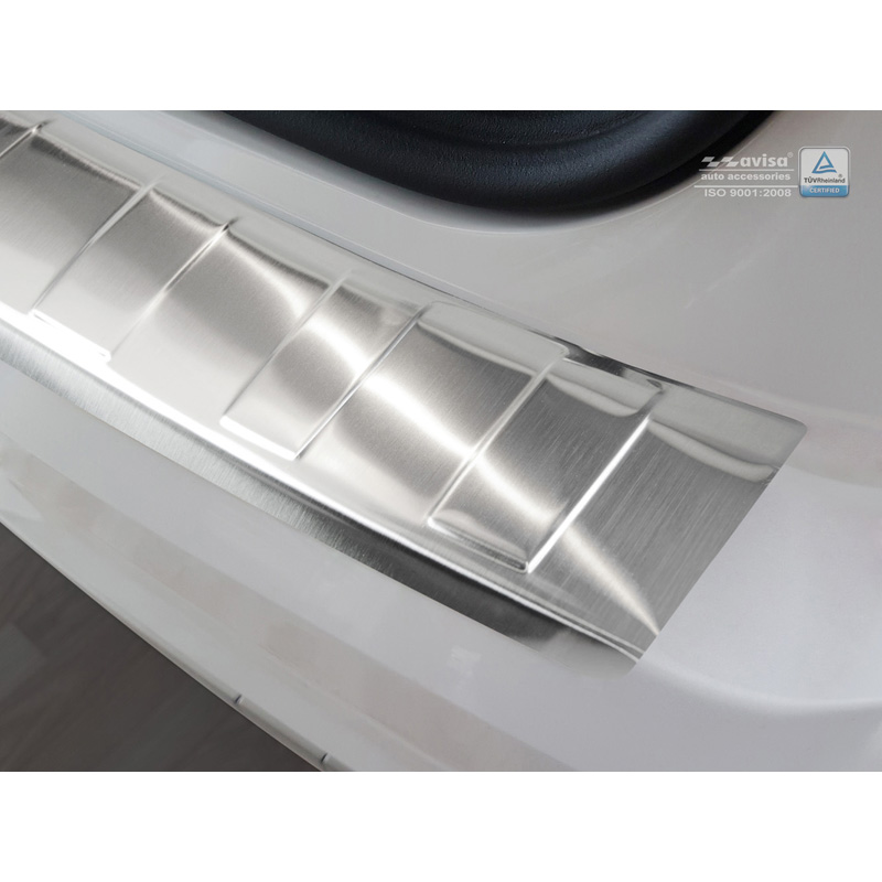 Protection de seuil arrière inox sur mesure pour Audi Q2 2016-2020 'Ribs'