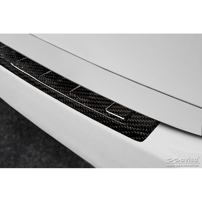 Protection de seuil arrière carboné 3D sur mesure pour Porsche Cayenne II 2010-2014 'Ribs'