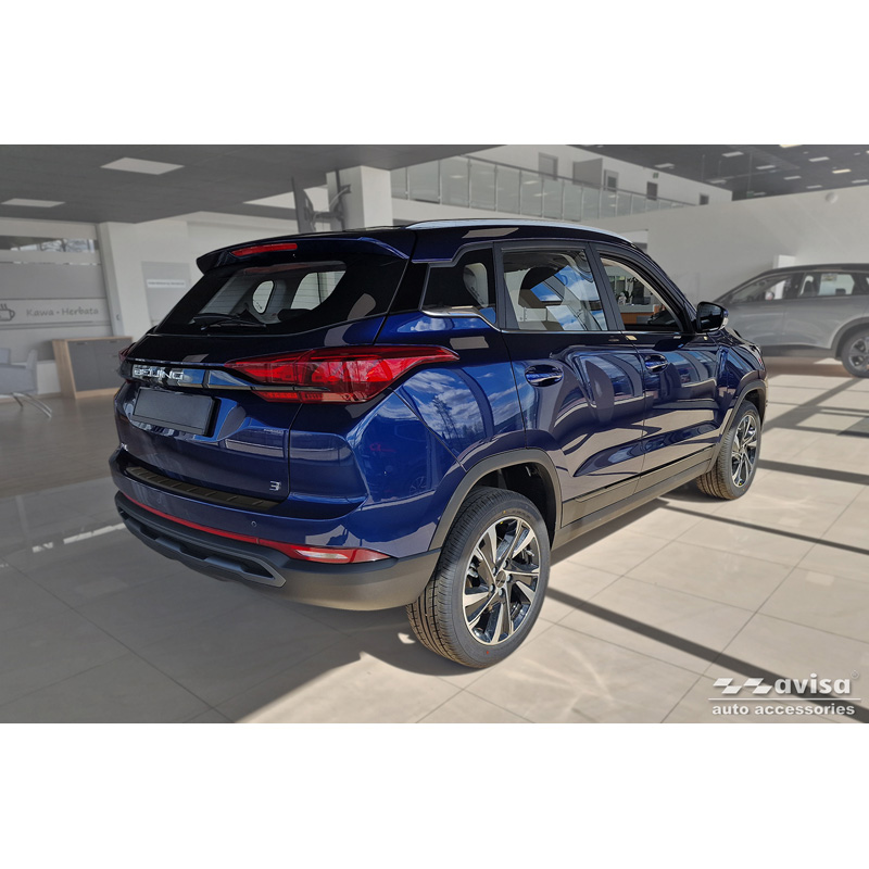 Protection de seuil arrière inox noir mat sur mesure pour BAIC Beijing 3 (X35) 2023- 'Ribs'