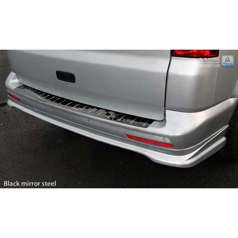 Protection de seuil arrière inox Noir-Chromé sur mesure pour VW Transporter T5 2003-2015 (tous) & T6 2015- / FL 2019- (portes arrière) 'Ribs'