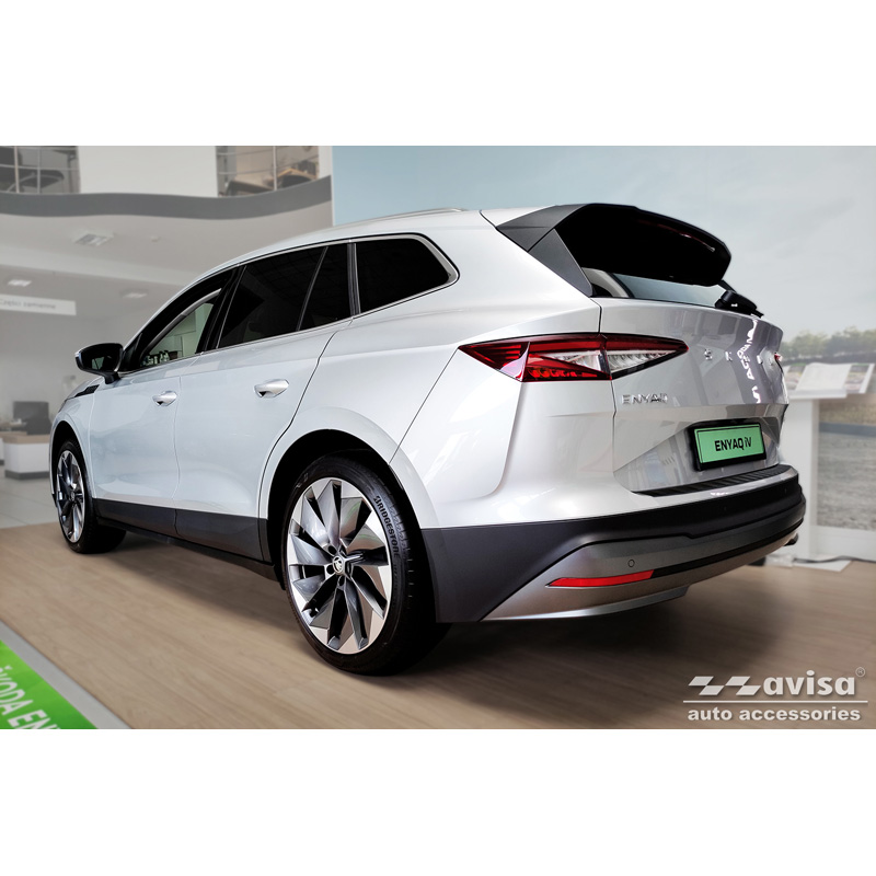 Protection de seuil arrière inox noir mat sur mesure pour Skoda Enyaq iV / Enyaq Coupe iV 2022- 'Ribs'