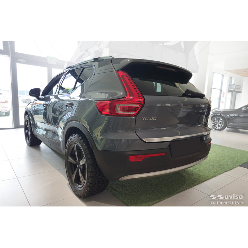 Avisa Revêtement d'habillage du hayon du coffre inox brossé sur mesure pour Volvo XC40 (536) 2017-