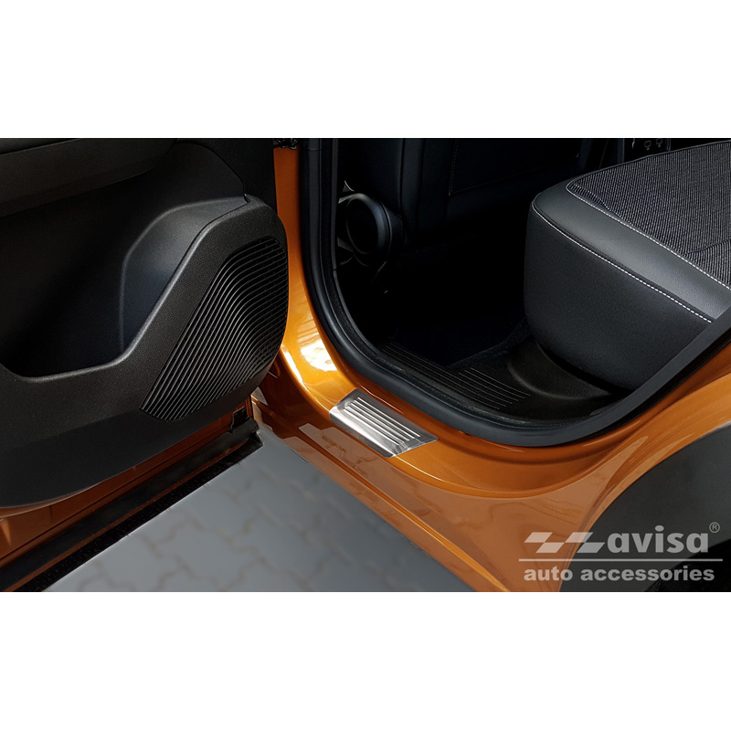 Seuils de portes inox sur mesure pour Renault Captur II 2020- 'Lines' - 4-pièces