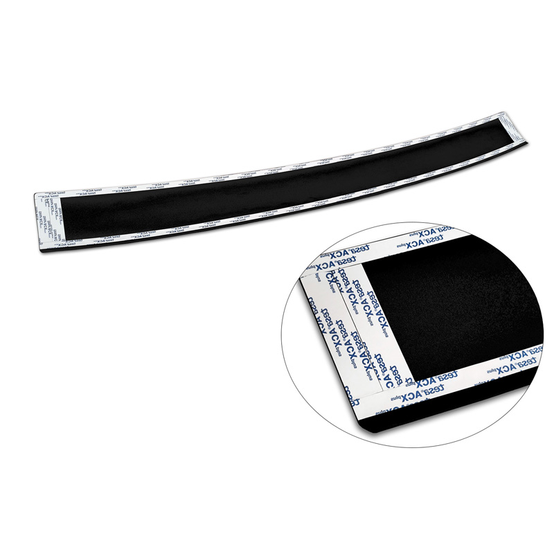 Protection de seuil arrière en aluminium noir mat sur mesure pour Citroën Space Tourer & Jumpy / Peugeot Traveller & Expert / Toyota Proace Verso 2016- / Opel Vivaro & Zafira Life 2019- (modèles avec dessus de pare-chocs peint) 'Riffled Plate'