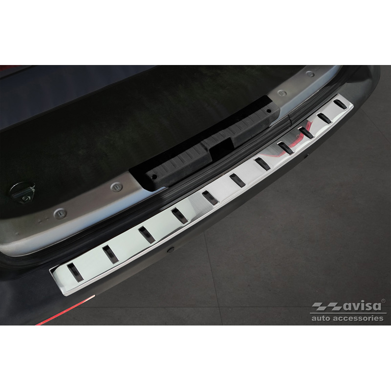 Protection de seuil arrière inox sur mesure pour Volkswagen Transporter T5 2003-2015 incl. Multivan/Caravelle 'STRONG EDITION'