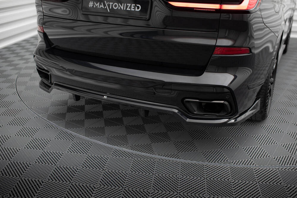 Diffuser BMW X7 M-Pack G07 FL Maxton Glans Zwart