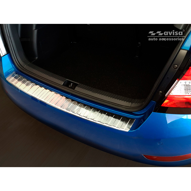 Protection de seuil arrière inox sur mesure pour Skoda Fabia III HB 5-portes Facelift 2018-2021 'Ribs'