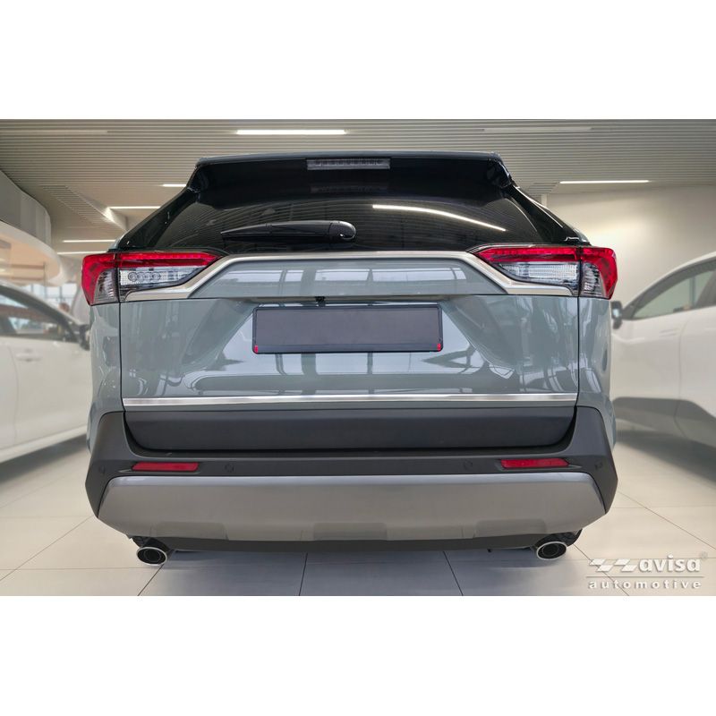 Avisa Revêtement d'habillage du hayon du coffre inox brossé sur mesure pour Toyota RAV4 V (A5) 2018-