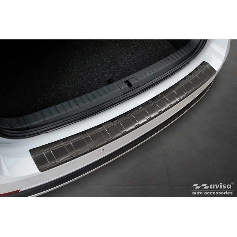 Protection de seuil arrière inox Noir sur mesure pour Skoda Octavia Scout (NX5) 2020- 'Ribs'