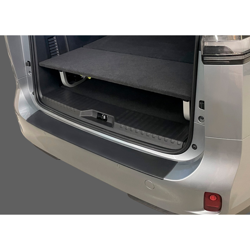 Protection de seuil arrière (ABS) sur mesure pour Volkswagen ID.Buzz 2022- (Avec hayon & 2 portes arrières) - Noir