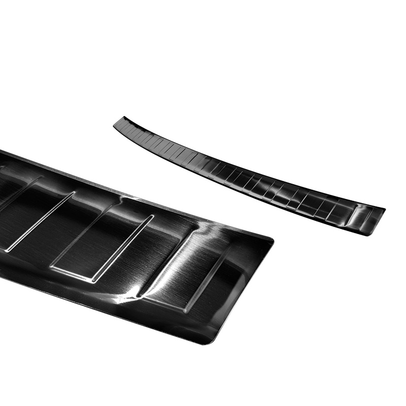 Protection de seuil arrière inox noir sur mesure pour Volkswagen Caddy 2004-2015 & FL 2015-2020 'Ribs'