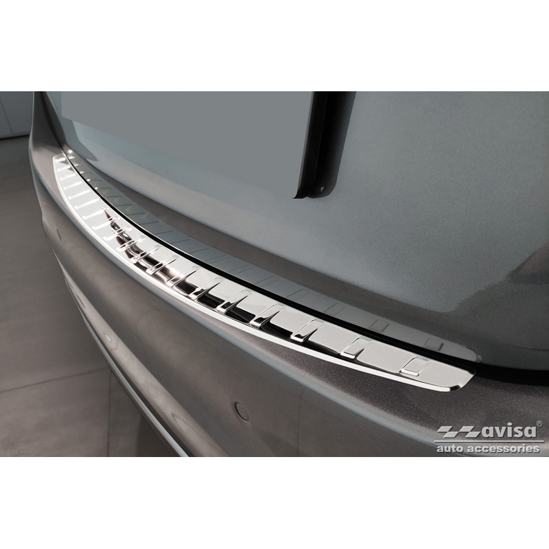 Protection de seuil arrière inox Chrome sur mesure pour Mercedes Classe-C Sedan (W206) 2021- 'Ribs'