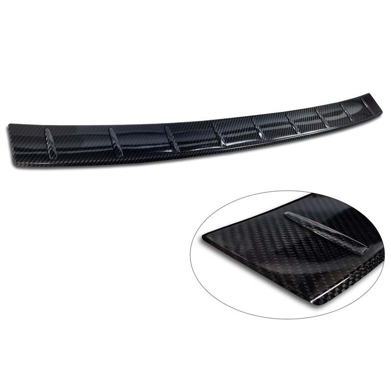 Protection de seuil arrière carboné 3D sur mesure pour Volkswagen Tiguan III (CT1) 2024- 'Ribs'