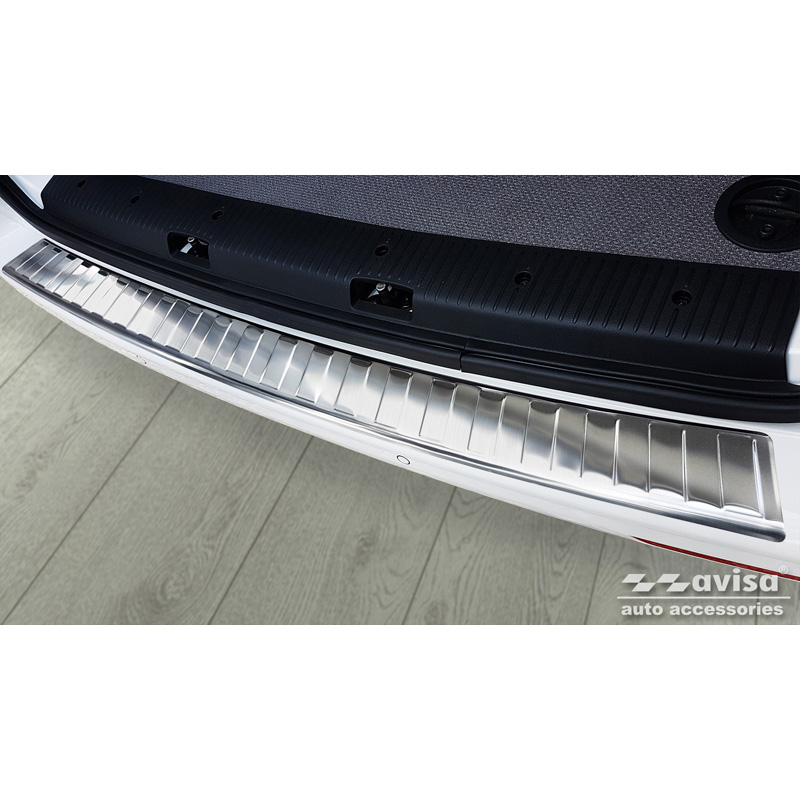 Protection de seuil arrière inox sur mesure pour VW Transporter T5 2003-2015 (tous) & T6 2015- / FL 2019- (portes arrière) 'XL' 'Ribs'