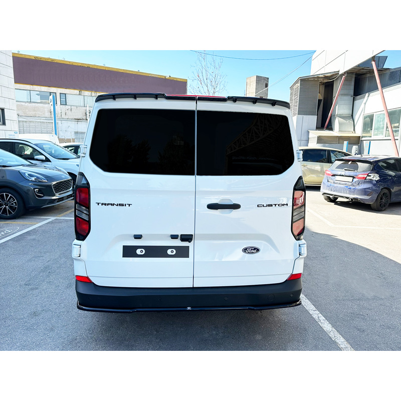 Becquet de toit sur mesure pour Ford Transit Custom (V710) 2023- & Volkswagen Transporter T7 2024- (avec 2 portes arrières) (PU)