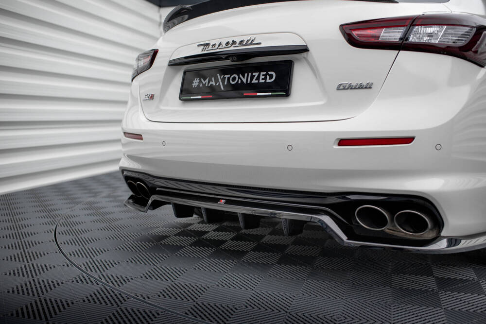Diffuser Maserati Ghibli Mk3 FL Maxton Glans Zwart