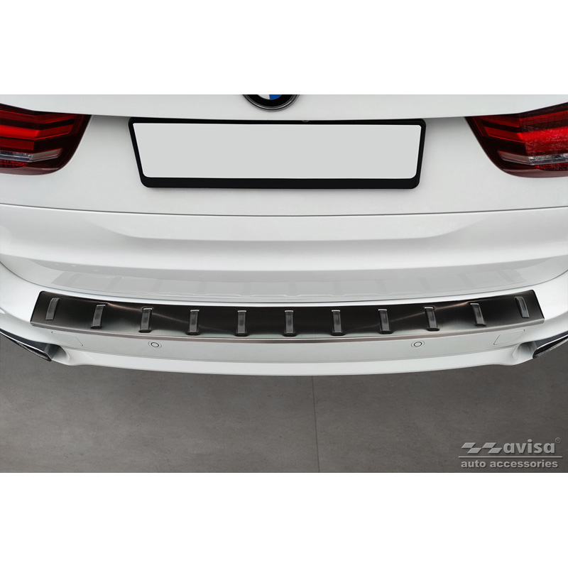 Protection de seuil arrière inox noir sur mesure pour BMW X5 F15 (incl. Paquet M) 2013-2018 'STRONG EDITION'