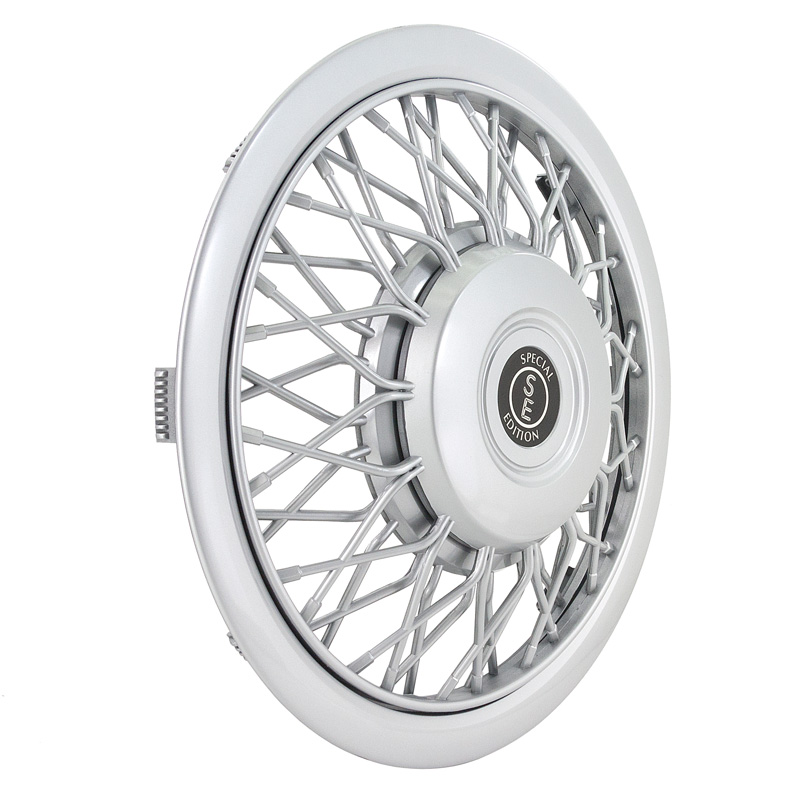 Jeu d'enjoliveurs Classic 13-inch argent