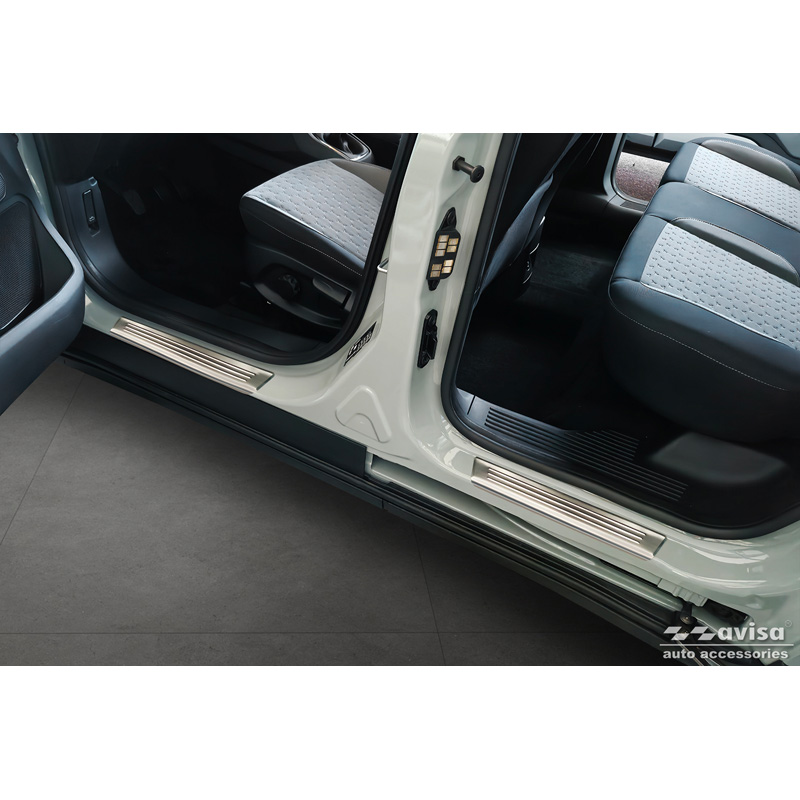 Seuils de portes inox sur mesure pour Ford Tourneo Courier II 2023- 'Lines' - 4-pièces
