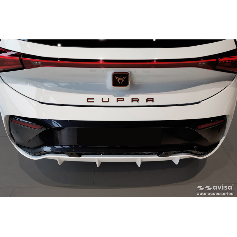 Protection de seuil arrière inox noir mat sur mesure pour Cupra Born 2021- 'Ribs'