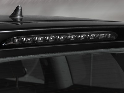 frein de lumiere VW Golf V noire
