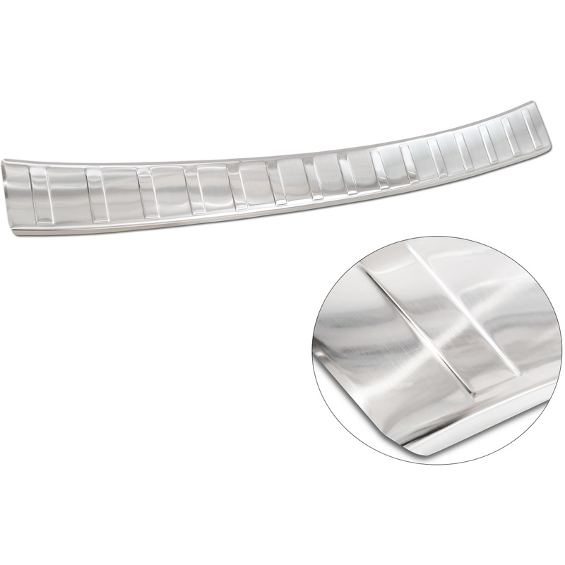 Protection de seuil arrière inox sur mesure pour Toyota Aygo X 2022- 'Ribs'