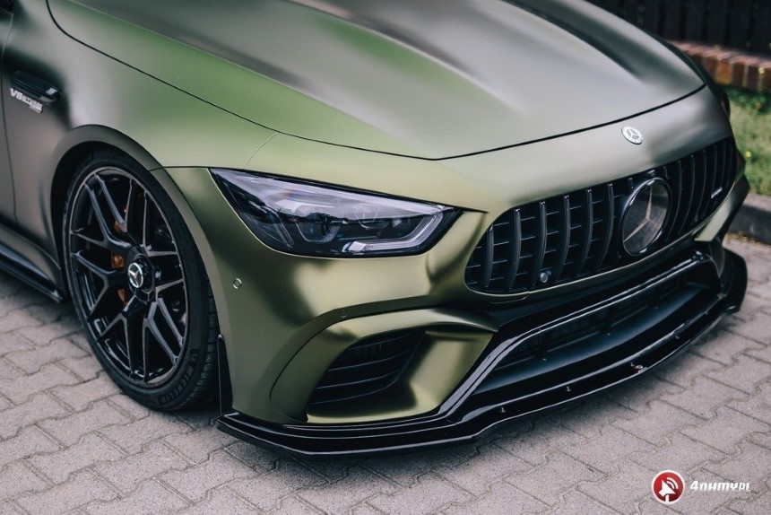 Voorspoiler Mercedes AMG GT 63s Maxton Design glans zwart v.2