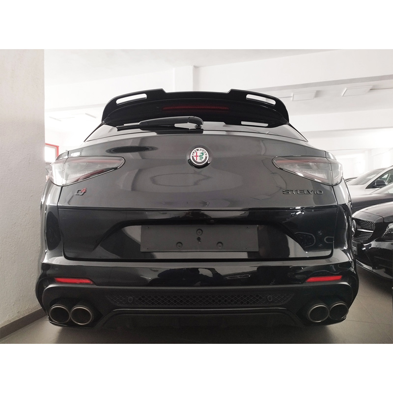 Becquet de toit sur mesure pour Alfa Romeo Stelvio 2017- (PU)