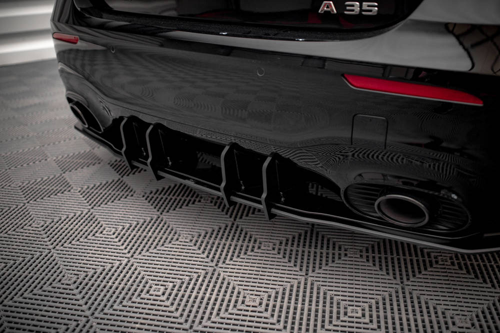 Diffuser met Canards Street Pro Mercedes A35 AMG W177 Maxton