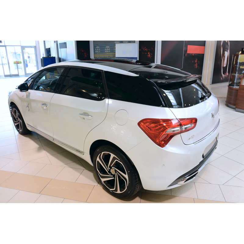Protection de seuil arrière inox sur mesure pour Citroën DS5 2015-