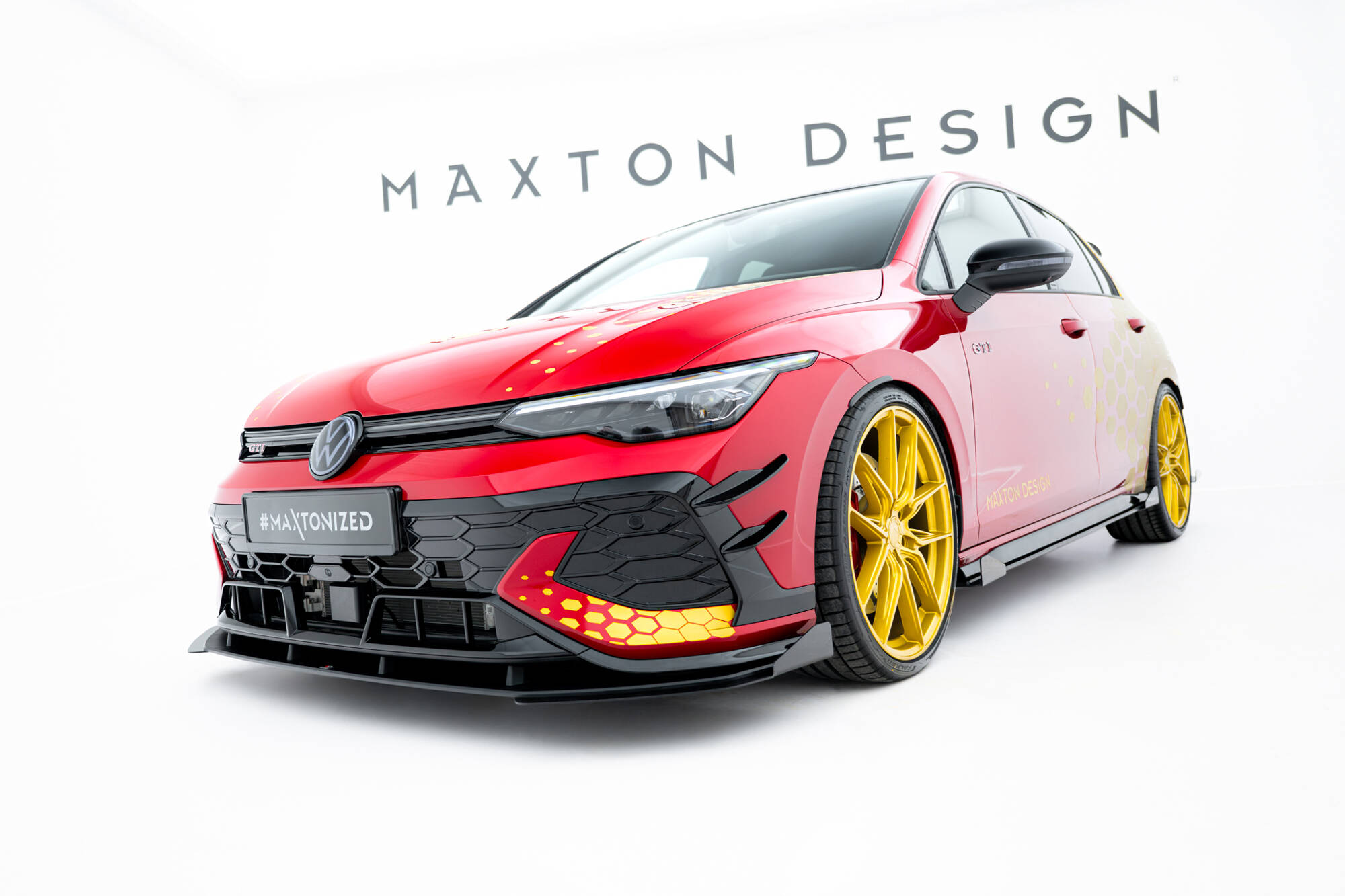 Street Pro Voorspoiler + Flaps Volkswagen Golf GTI Clubsport MK8 Facelift Maxton glanzend zwart
