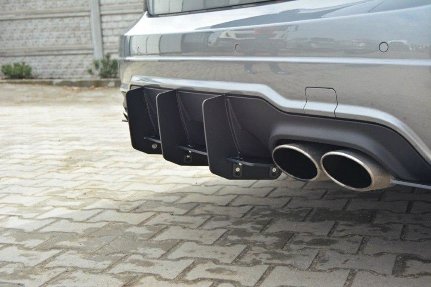Diffuser & Achter zijskirts Mercedes C W204 AMG-Line Maxton Design
