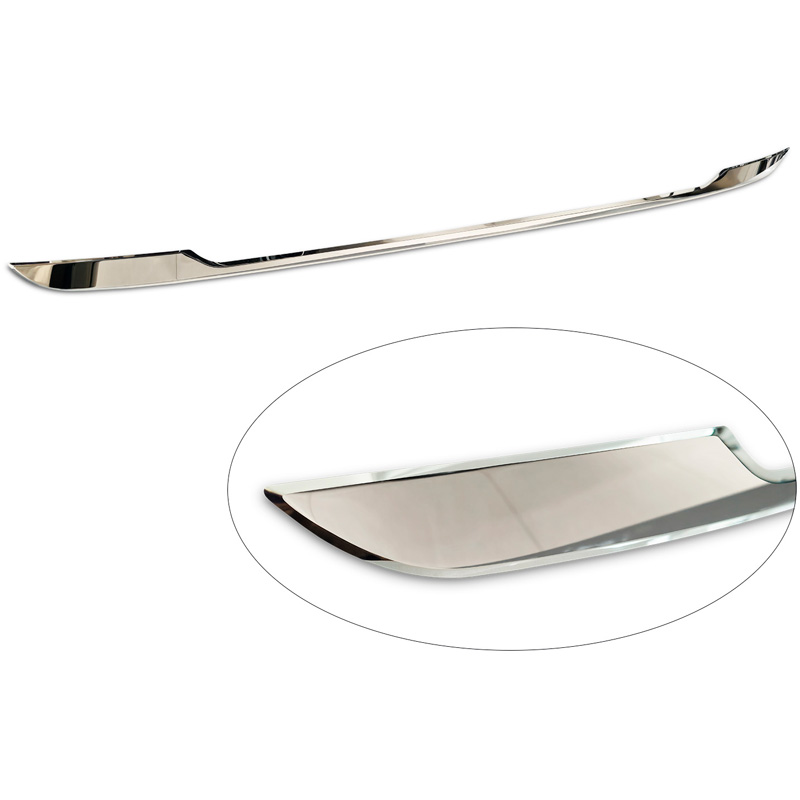 Avisa Revêtement d'habillage du hayon du coffre inox Chrome sur mesure pour Volvo V90 II 2016-