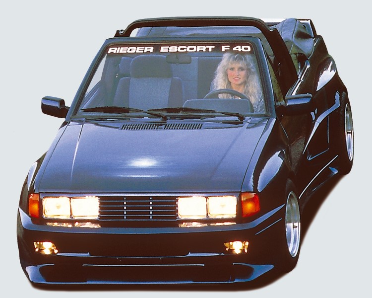 Zijskirts Ford Escort 3+4 Breedversie ll Rieger