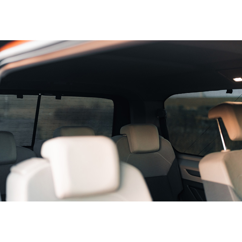 Set de Car Shades sur mesure pour Volkswagen T7 Multivan (Life) version longue 2021- (6-pièces)